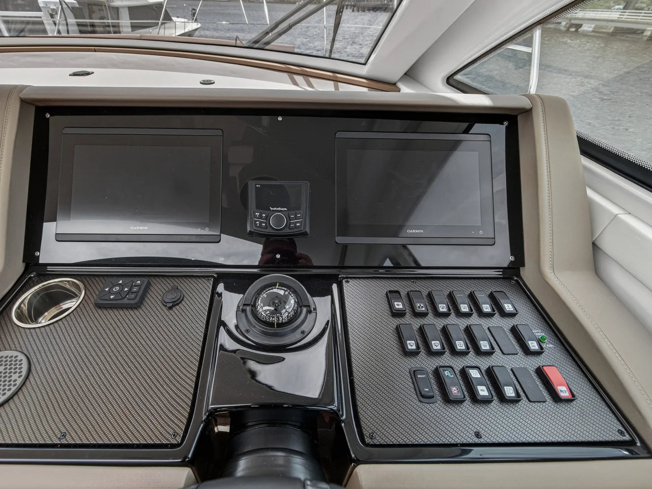 2026 Cruisers Yachts 46 Cantius 46.0 feet, Stuart, Florida #39