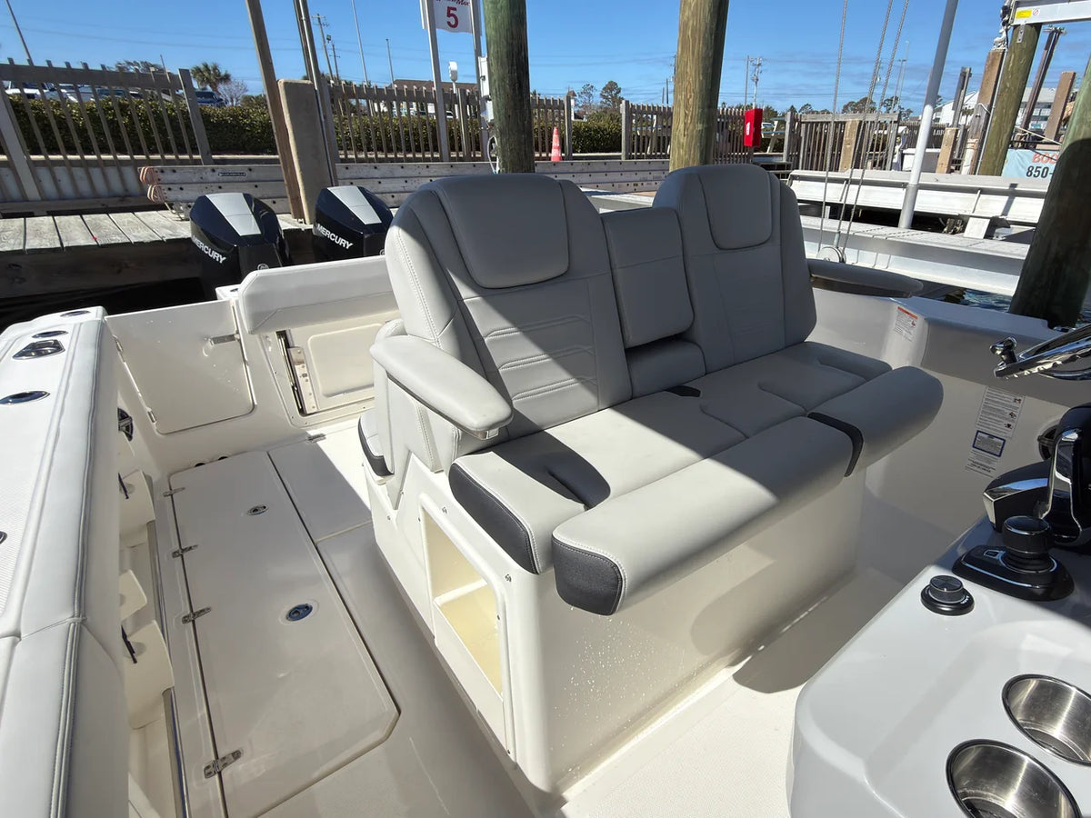 2027 Boston Whaler 330 Outrage 33.0 feet, Panama City, FL #28