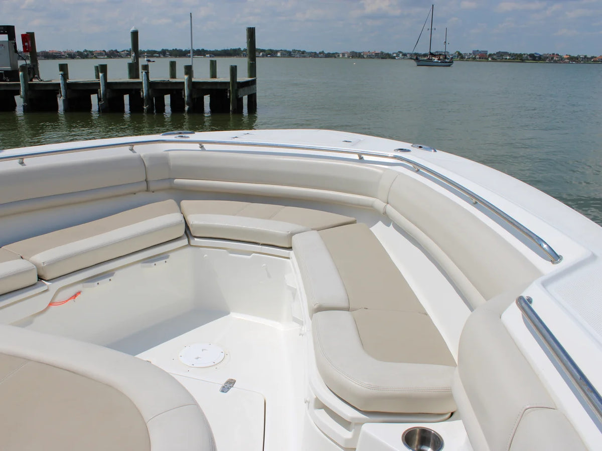 2018 Boston Whaler 380 OUTRAGE 38.0 feet, Seabrook, TX #40