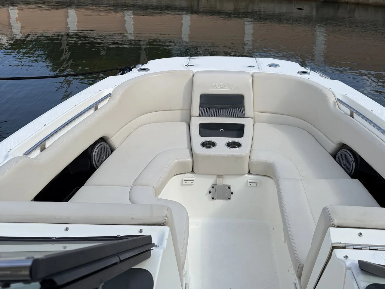 2016 Boston Whaler 270 VANTAGE 28.0 feet, St Petersburg, FL #12