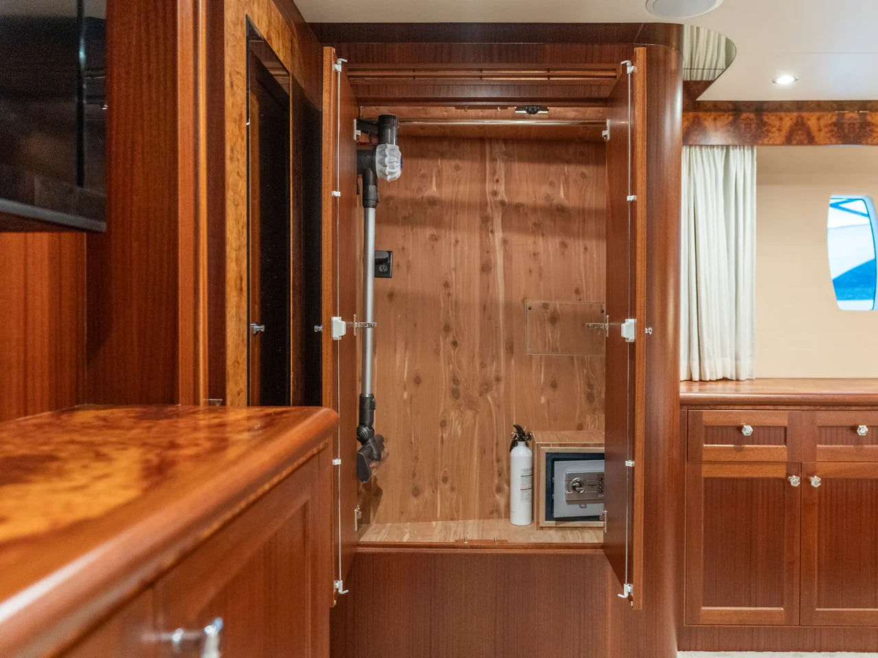 2013 Ocean Alexander 65 PILOTHOUSE 69.0 feet, Thunderbolt, GA #58