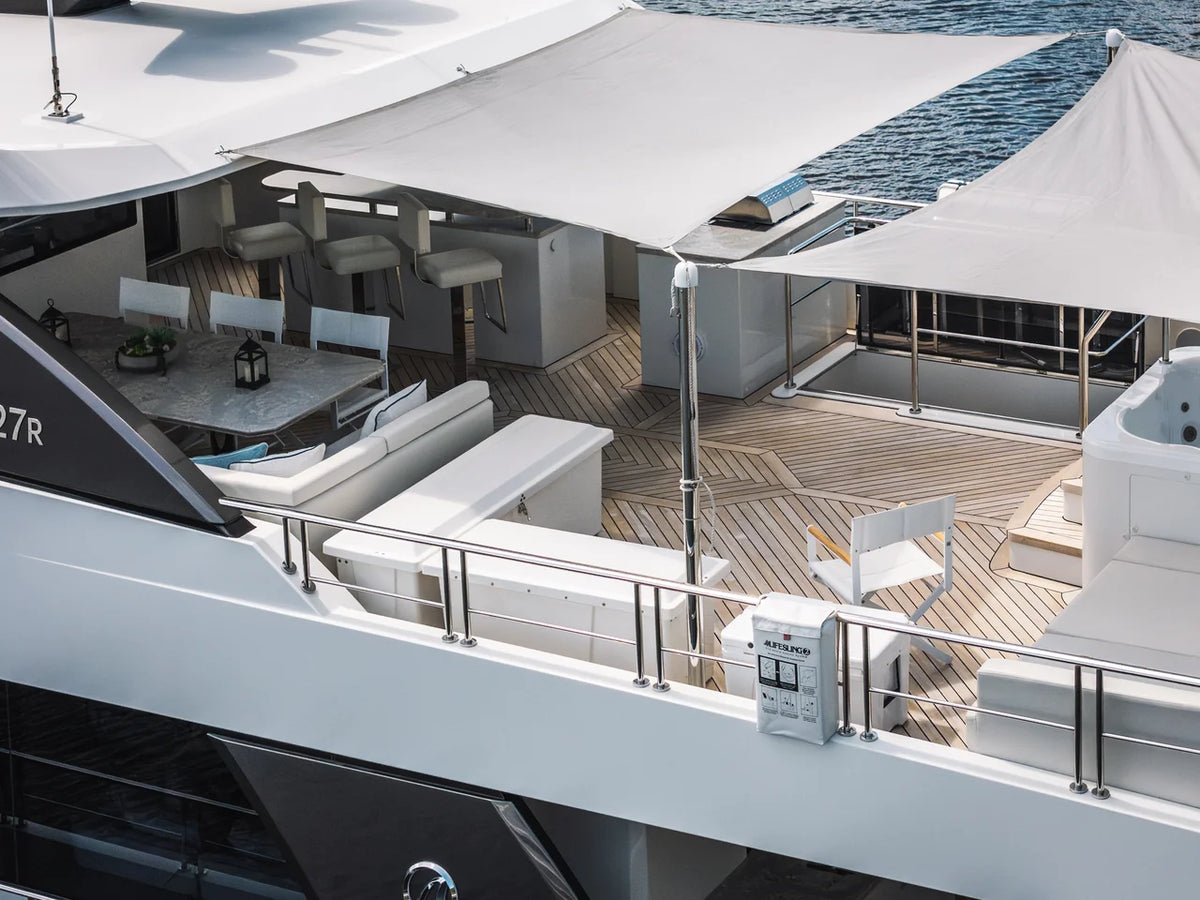 2023 Ocean Alexander 27R 88.0 feet, Ocean Reef, FL #12