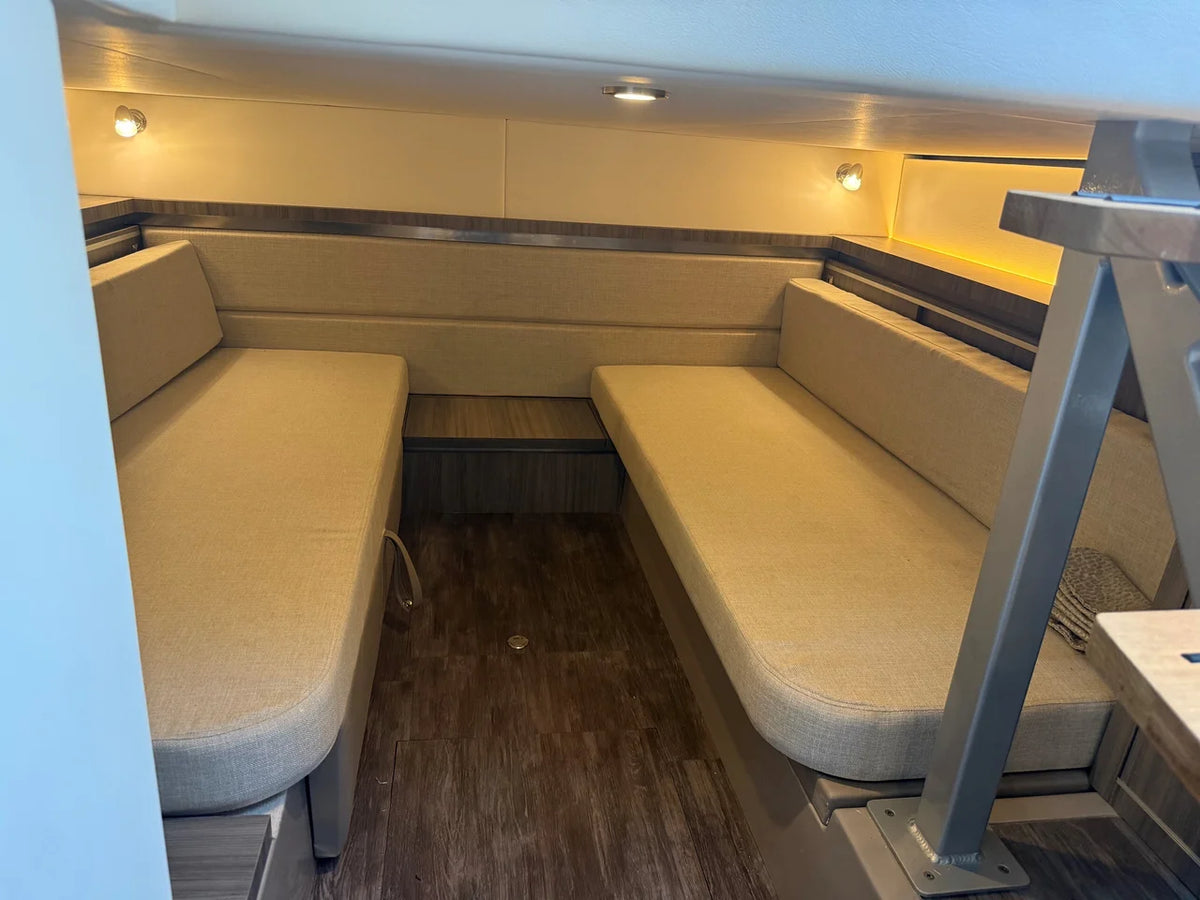 2024 Sea Ray 320 SUNDANCER OB 34.0 feet, Jacksonville Beach, Florida #34