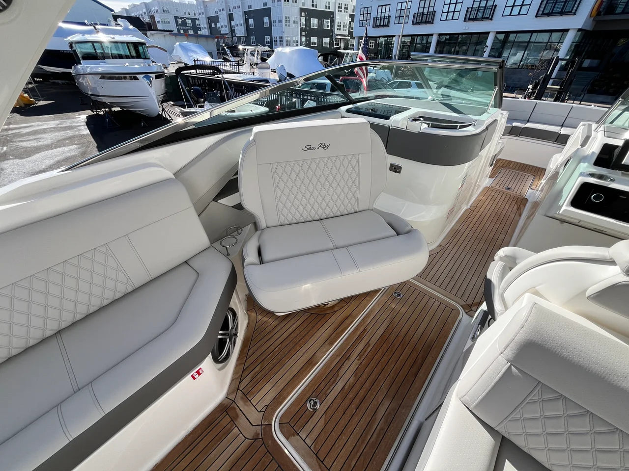 2026 Sea Ray SLX 310 Outboard 31.0 feet, Norwalk, Connecticut #29