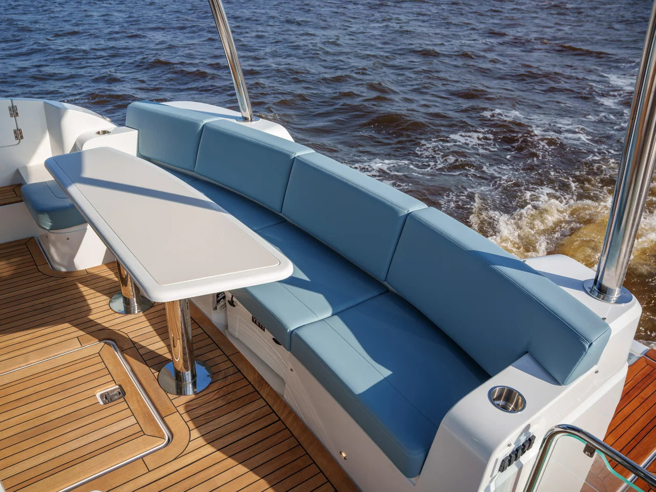 2026 Cruisers Yachts 50 FLY 50.0 feet, Wrightsville Beach, North Carolina #45