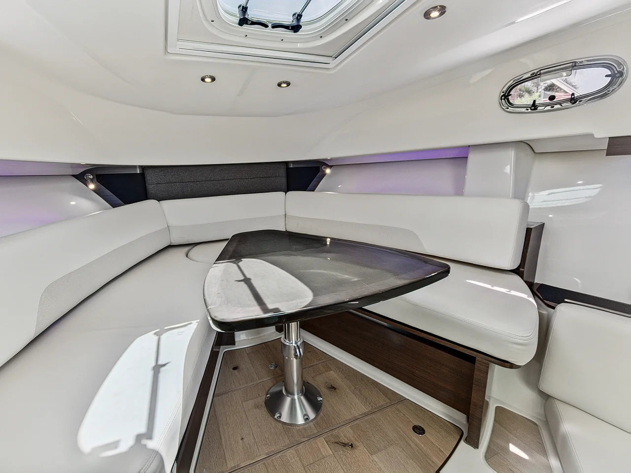 2018 Boston Whaler 345 CONQUEST 34.0 feet, Stuart, Florida #69