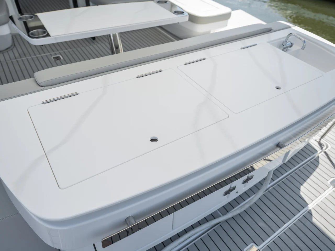 2026 Cruisers Yachts 50GLS OB 50.0 feet, Grasonville, MD #22