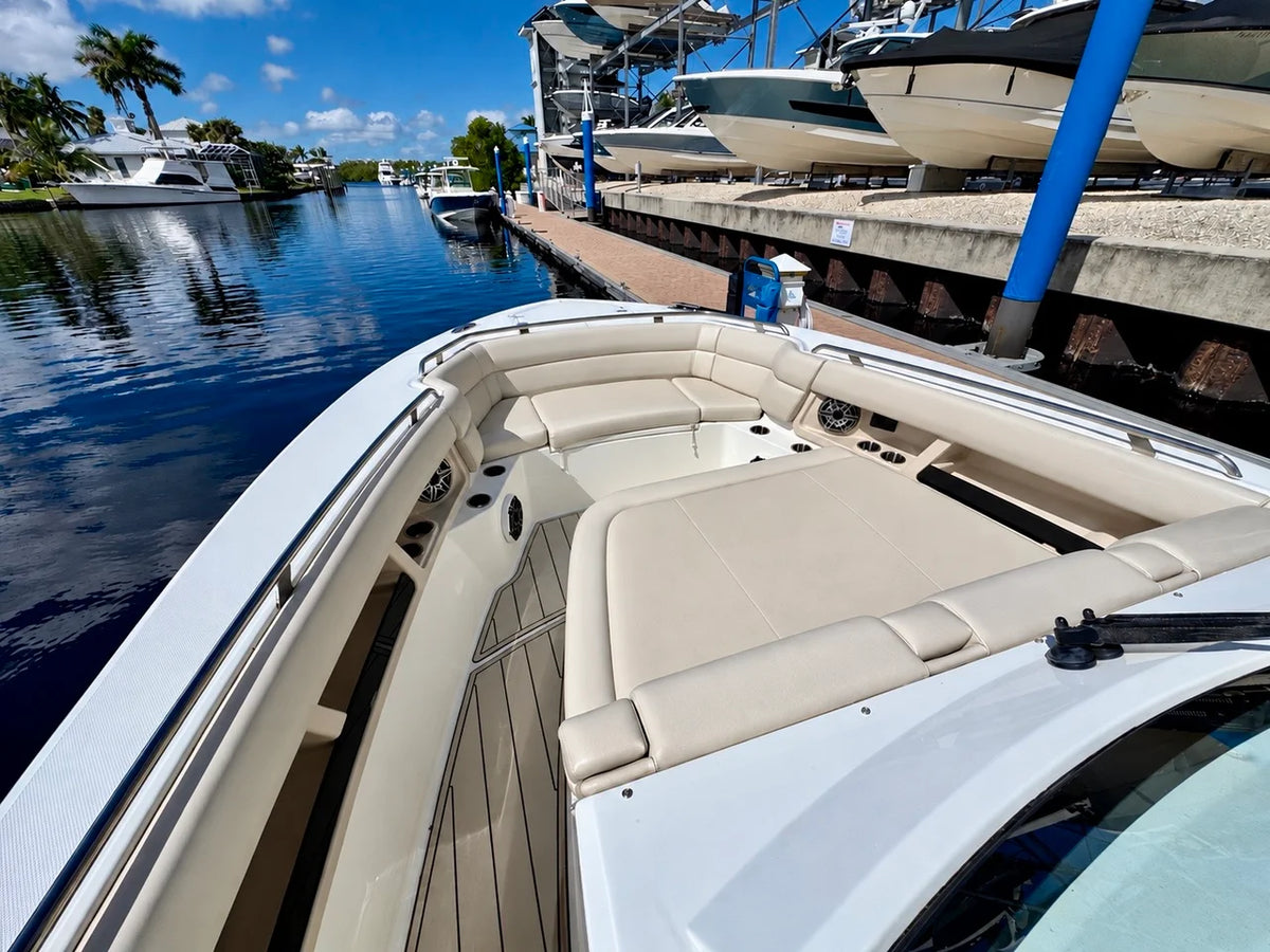 2023 Boston Whaler 350 REALM 35.0 feet, Fort Myers, FL #15
