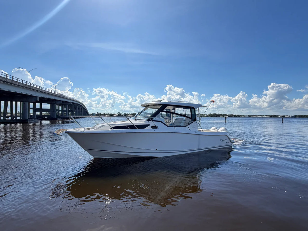 2026 Boston Whaler 325 CONQUEST 32.0 feet, Stuart, Florida #1