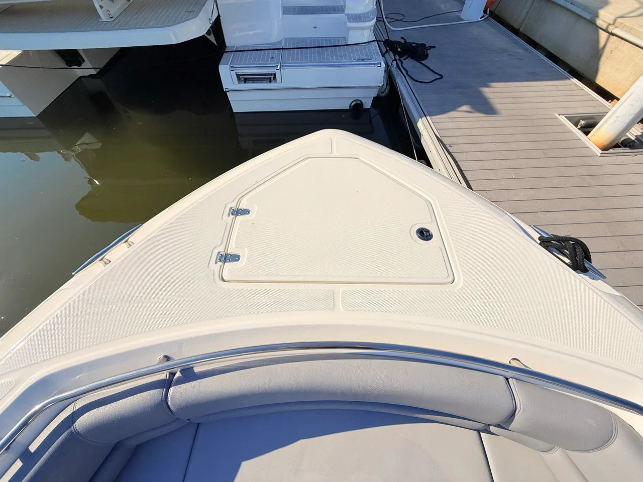 2026 Boston Whaler 330 Outrage 33.0 feet, St Petersburg, FL #24