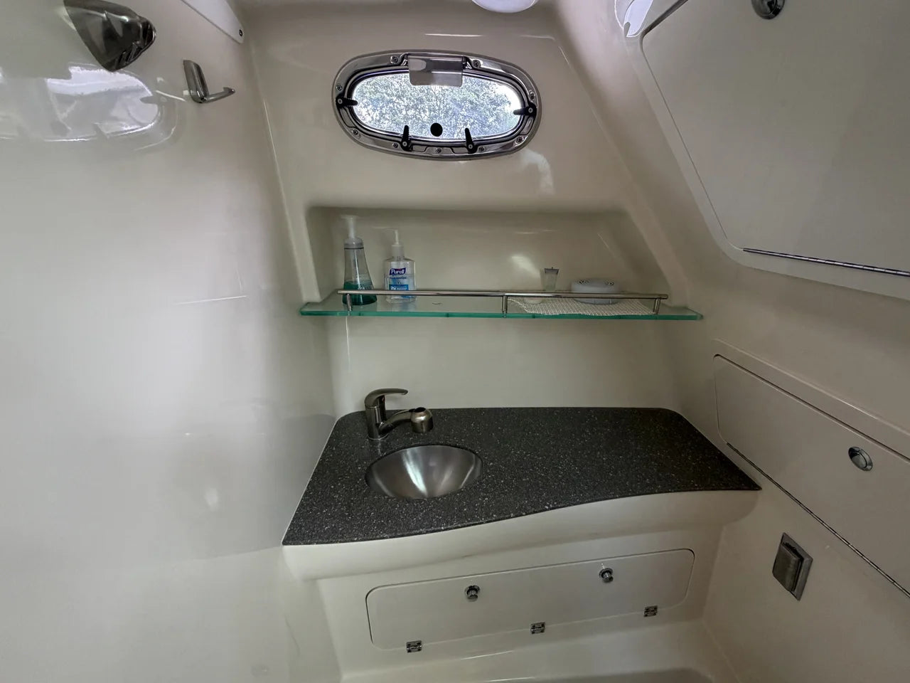 2019 Boston Whaler 315 CONQUEST 31.0 feet, Pompano Beach, Florida #38