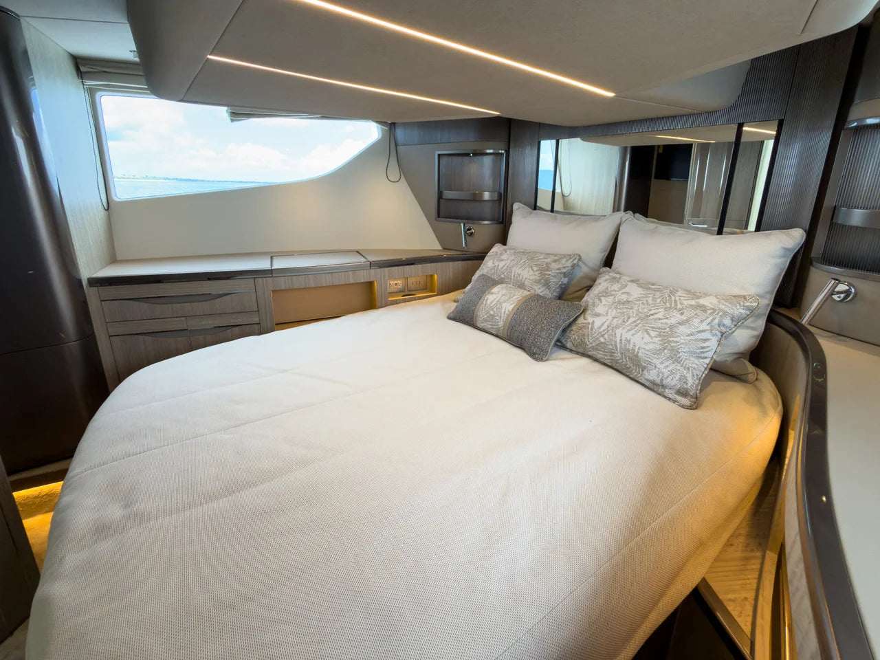 2027 Galeon 520FLY 52.0 feet, Fort Myers, FL #49