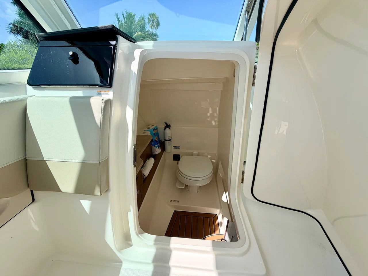 2022 Boston Whaler 280 VANTAGE 28.0 feet, Jupiter, Florida #18