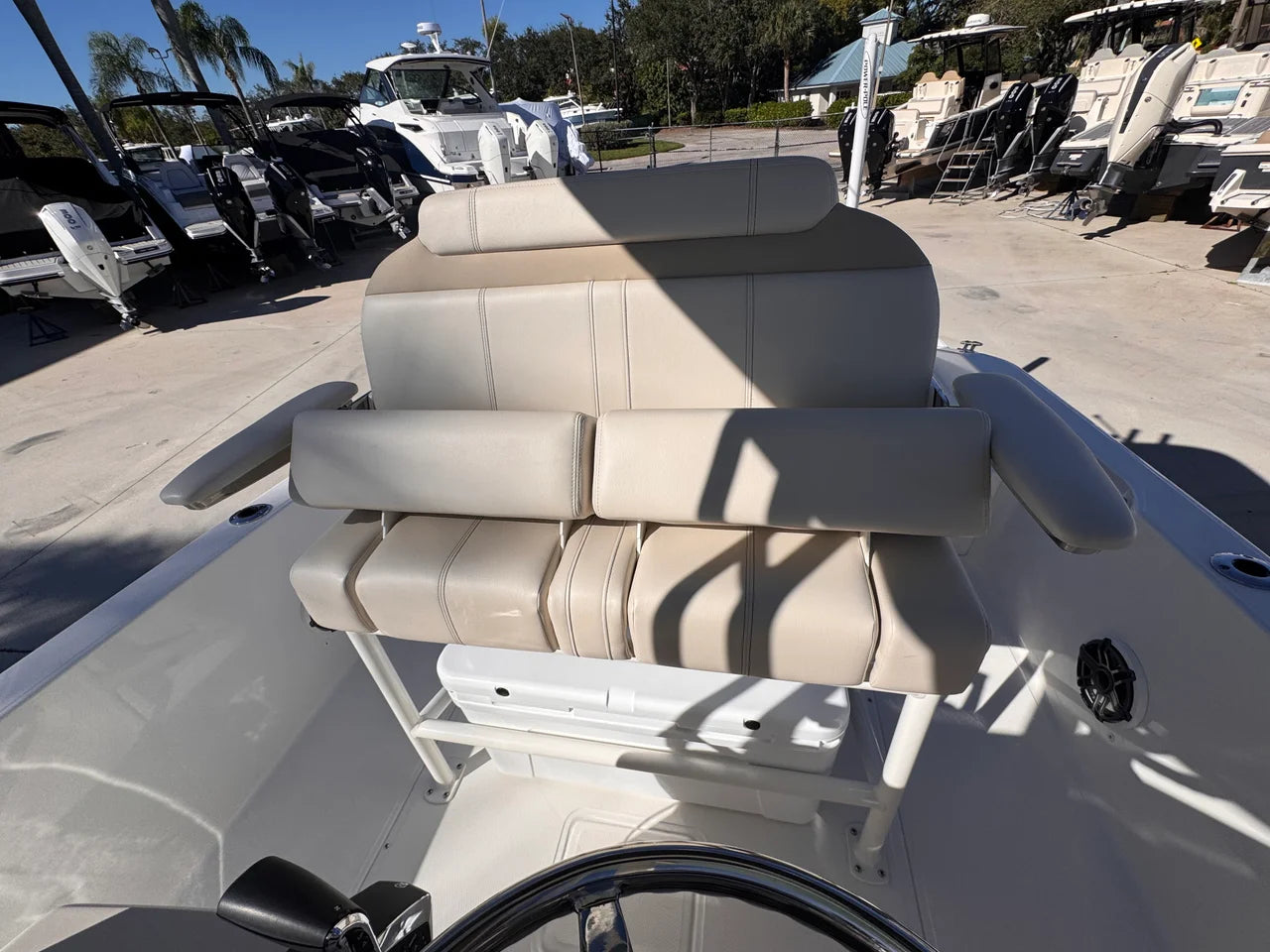2026 Boston Whaler 250 Dauntless 25.0 feet, Stuart, Florida #19