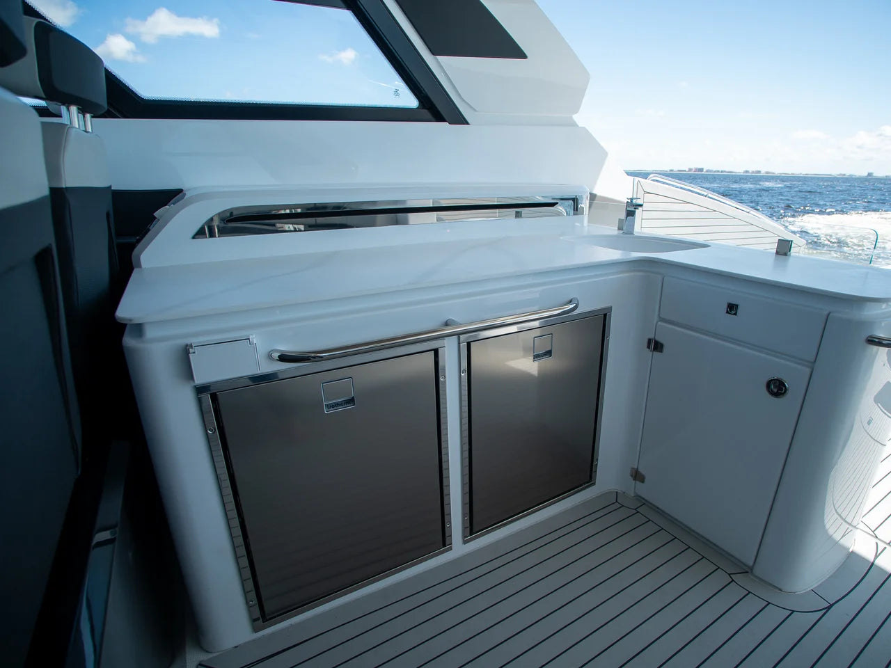 2026 Cruisers Yachts 50GLS OB 50.0 feet, Fort Myers, FL #17