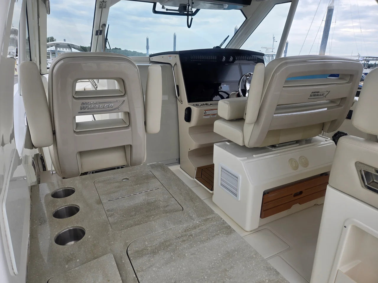 2022 Boston Whaler 380 Realm 38.0 feet, Charleston, South Carolina #26