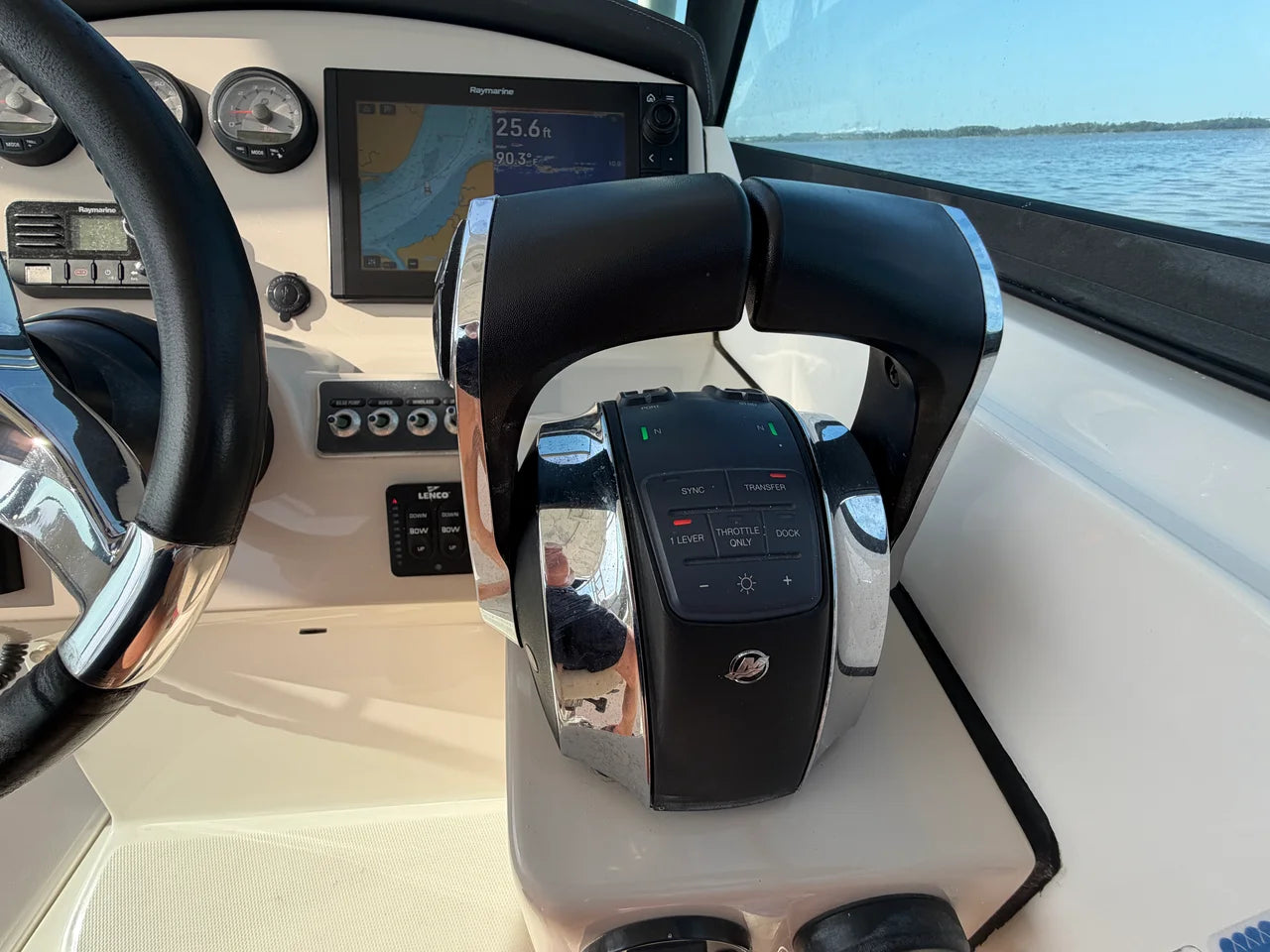 2018 Boston Whaler 270 VANTAGE 27.0 feet, Charleston, SC #24