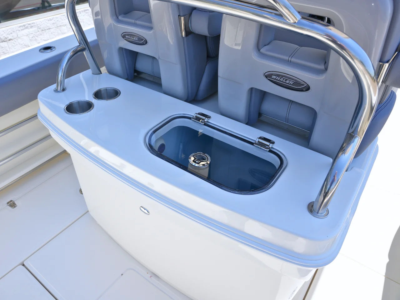 2027 Boston Whaler 250 Outrage 25.0 feet, Lewisville, TX #18