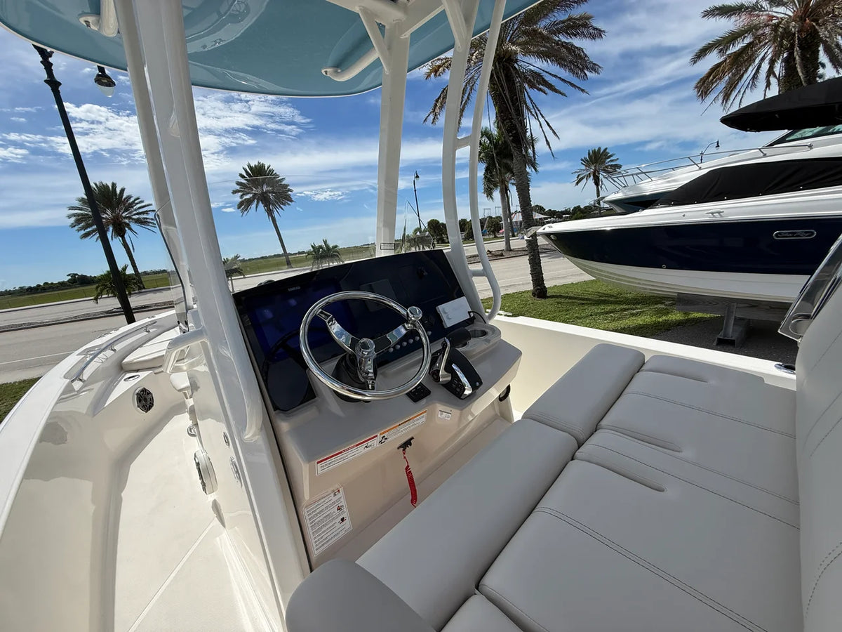 2027 Boston Whaler 220 Dauntless 22.0 feet, Venice, Florida #13