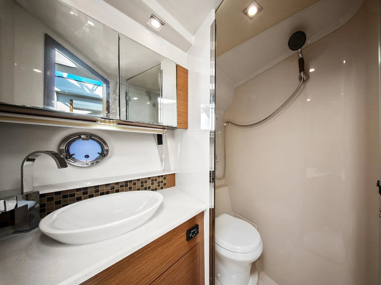 2014 Cruisers Yachts 45 CANTIUS 45.0 feet, St Petersburg, FL #32