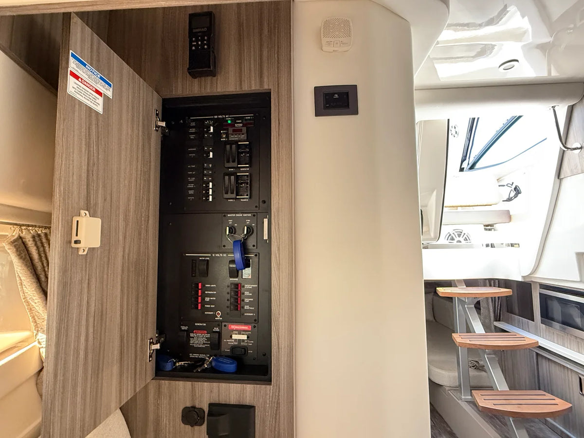 2025 Sea Ray Sundancer 320 Outboard 32.0 feet, Wrightsville Beach, North Carolina #21