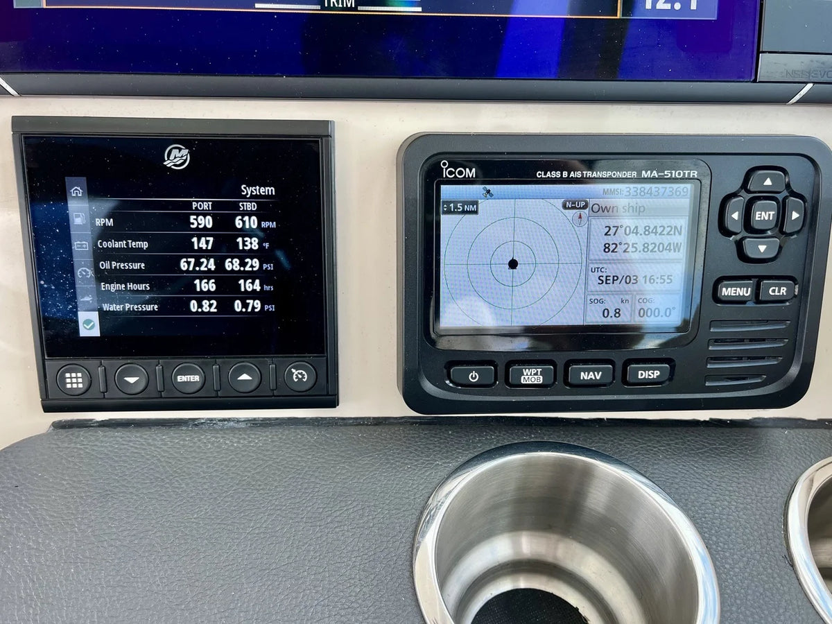 2022 Boston Whaler 320 VANTAGE 32.0 feet, Venice, Florida #21