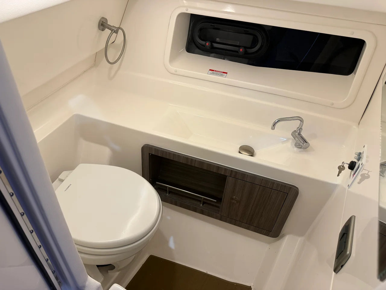 2026 Sea Ray 350 SLX 35.0 feet, Excelsior, Minnesota #40
