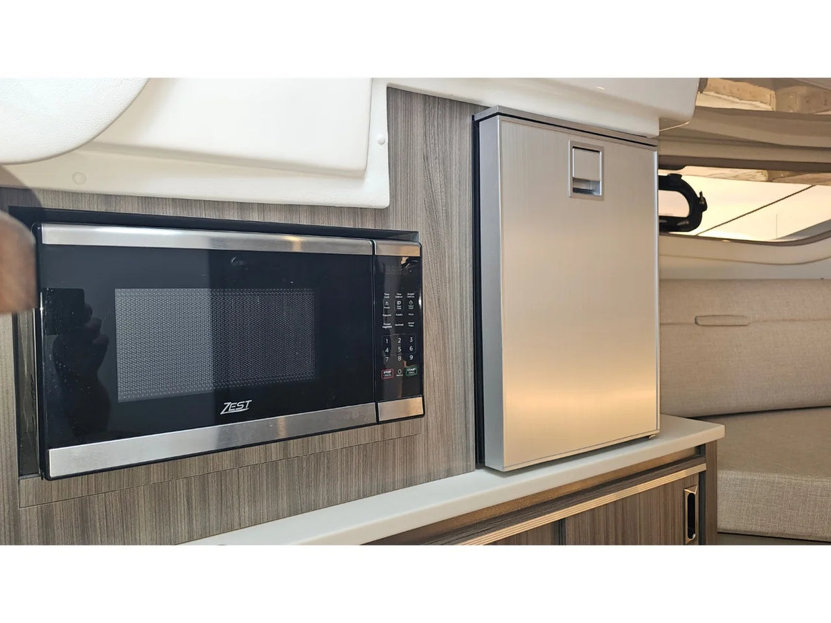 2026 Sea Ray 320 SUNDANCER COUPE OB 32.0 feet, Brick Township, New Jersey #18