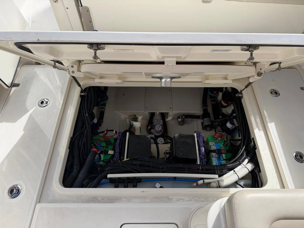 2021 Boston Whaler 320 VANTAGE 33.0 feet, Key Largo, FL #29