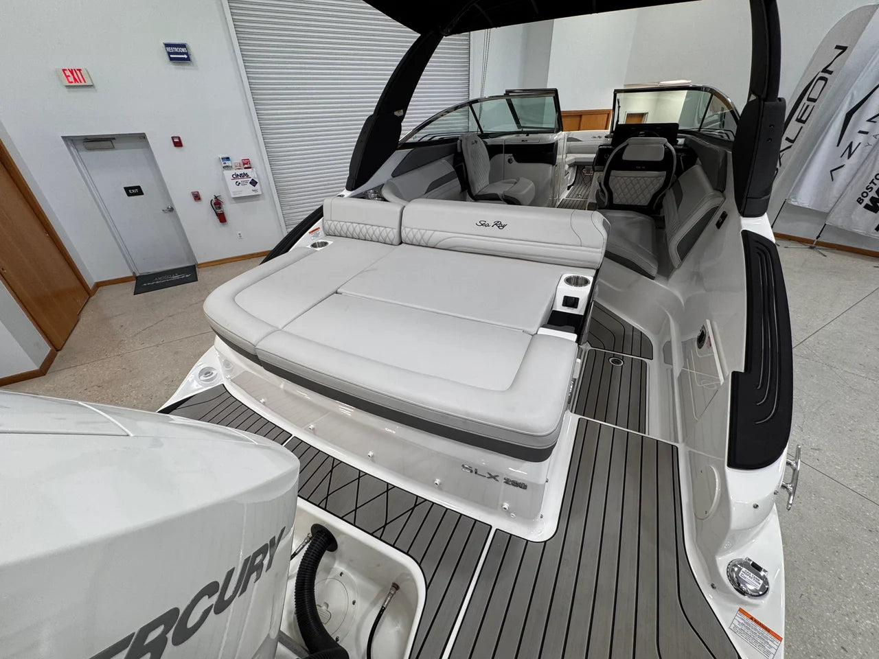 2026 Sea Ray SLX 260 Outboard 26.0 feet, Stuart, Florida #10