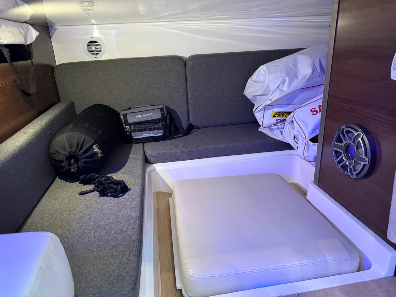 2022 Boston Whaler 345 CONQUEST 34.0 feet, Quincy, MA #27