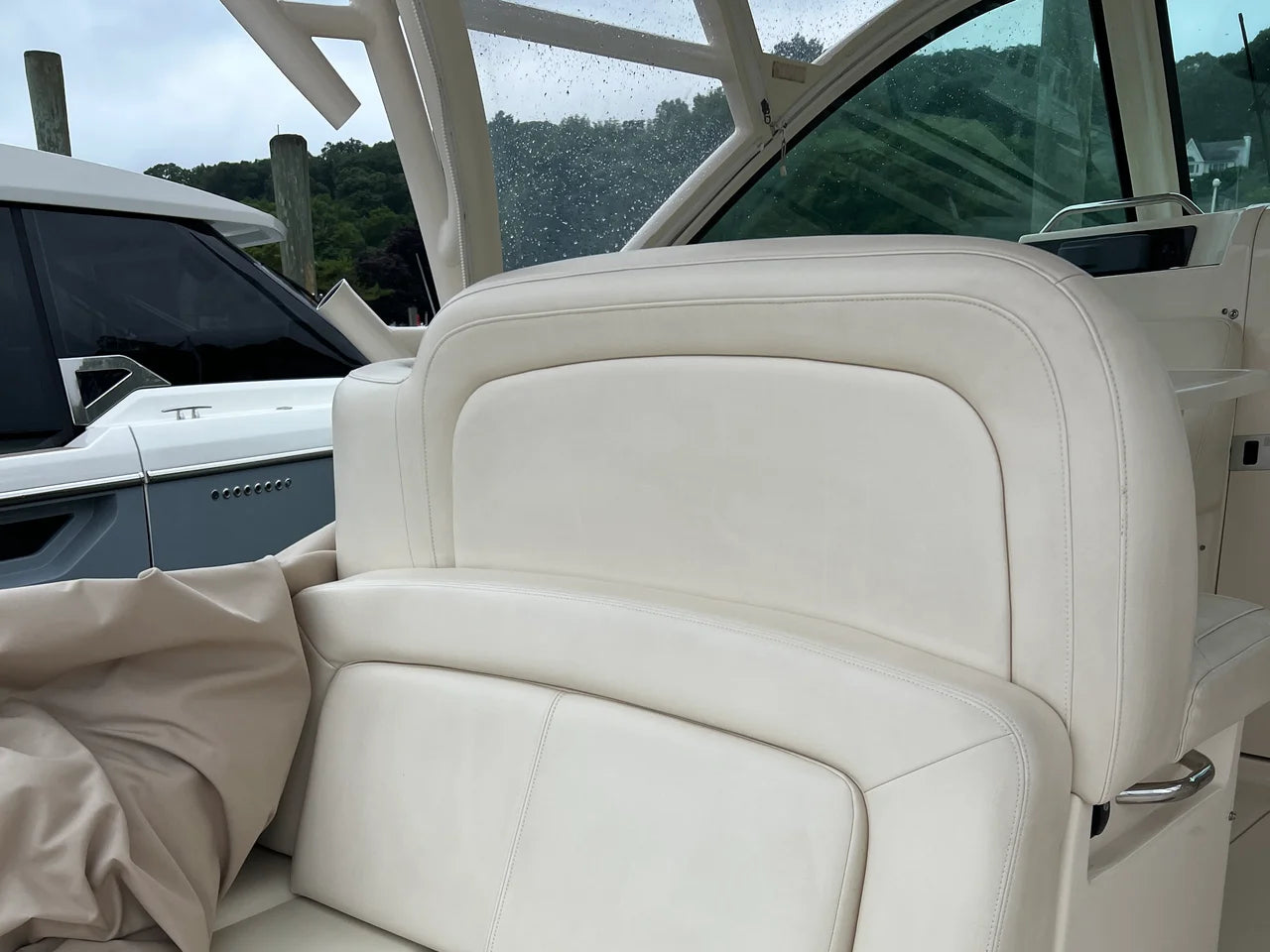 2017 Grady-White 375 FREEDOM 37.0 feet, Huntington, NY #39