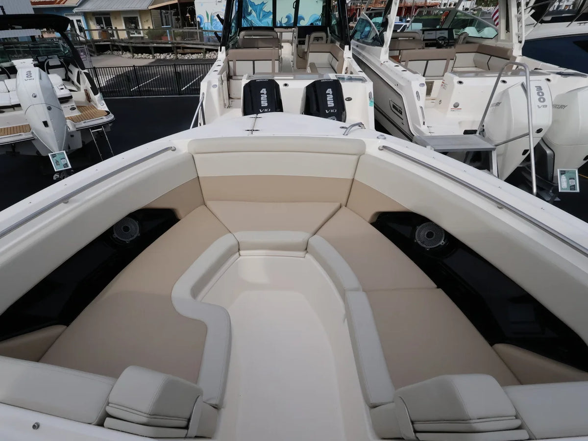 2027 Boston Whaler 280 Vantage 27.0 feet, Naples, Florida #33