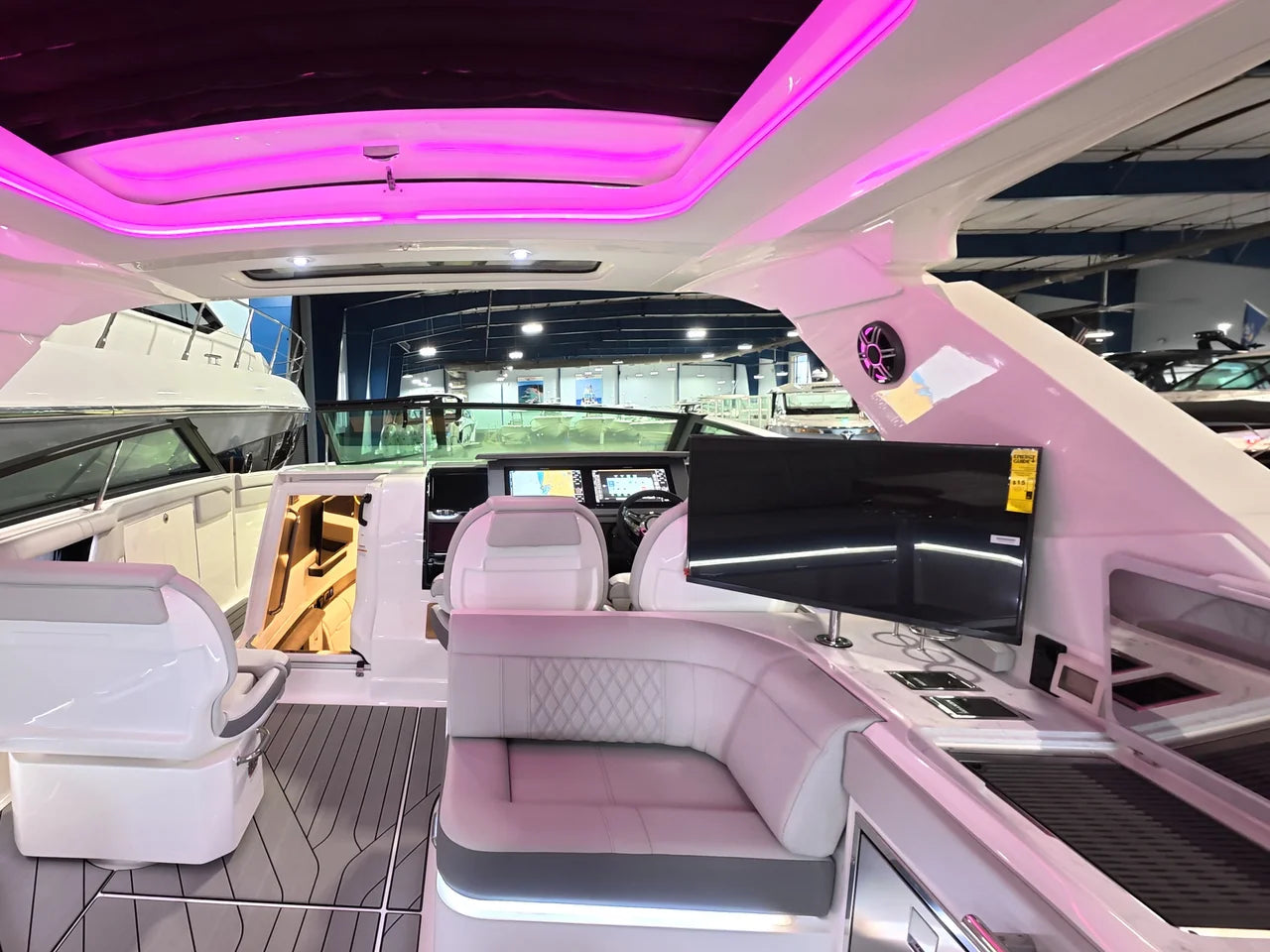 2026 Sea Ray SLX 400 Outboard 40.0 feet, Clearwater, Florida #14