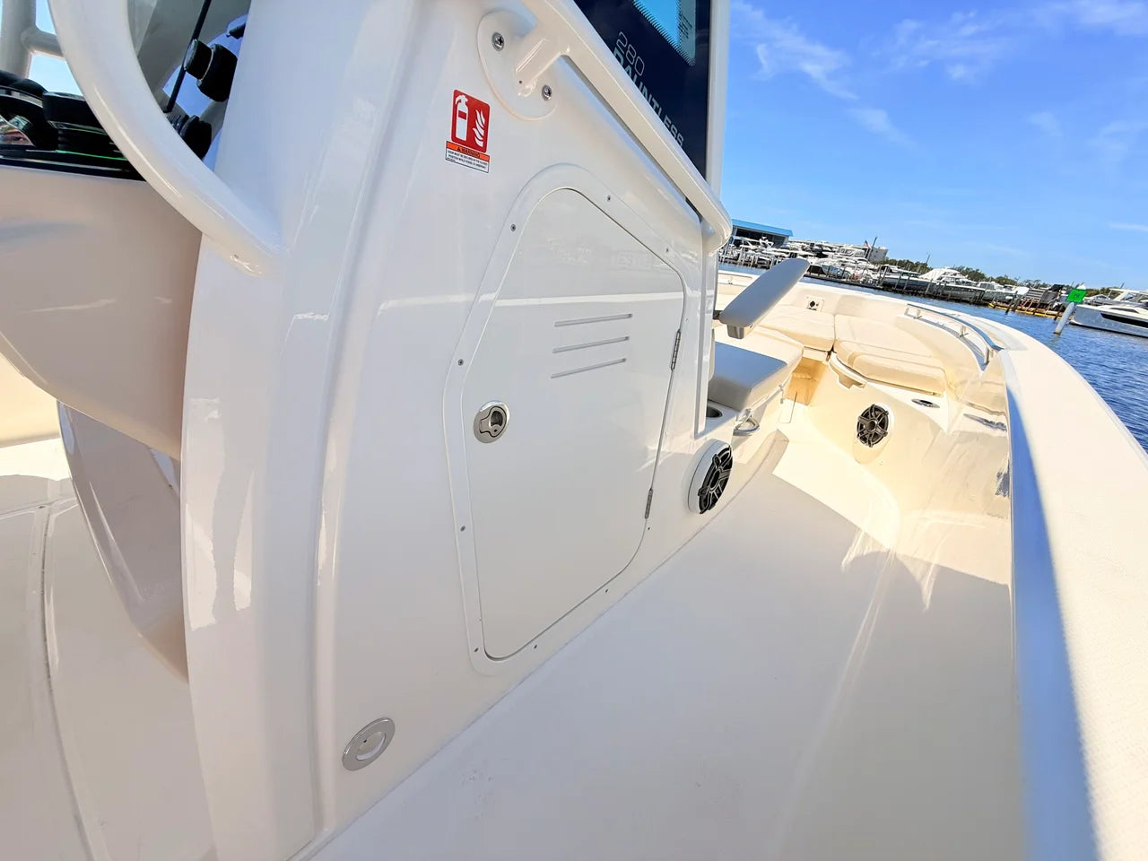 2027 Boston Whaler 280 Dauntless 28.0 feet, St Petersburg, FL #69