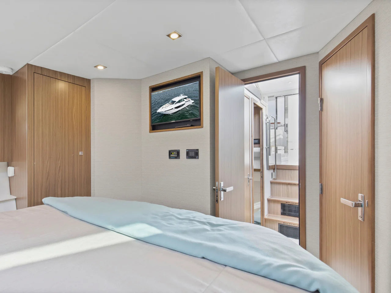 2026 Cruisers Yachts 42 Cantius 42.0 feet, Pensacola, Florida #34