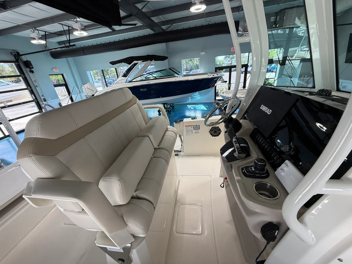 2027 Boston Whaler 280 Dauntless 28.0 feet, Sarasota, FL #18
