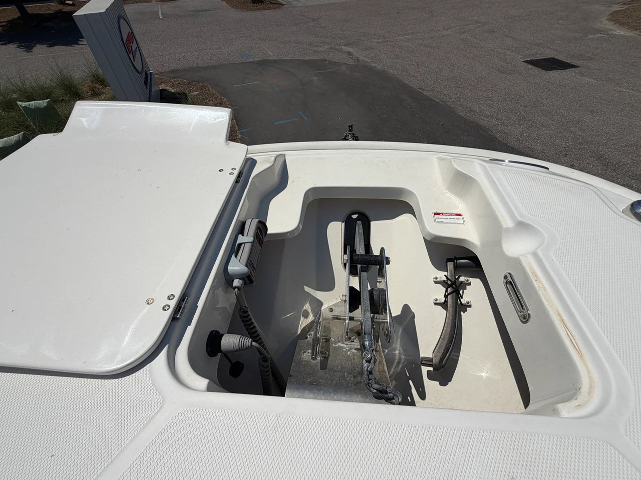2017 Boston Whaler 270 DAUNTLESS 27.0 feet, Charleston, SC #27