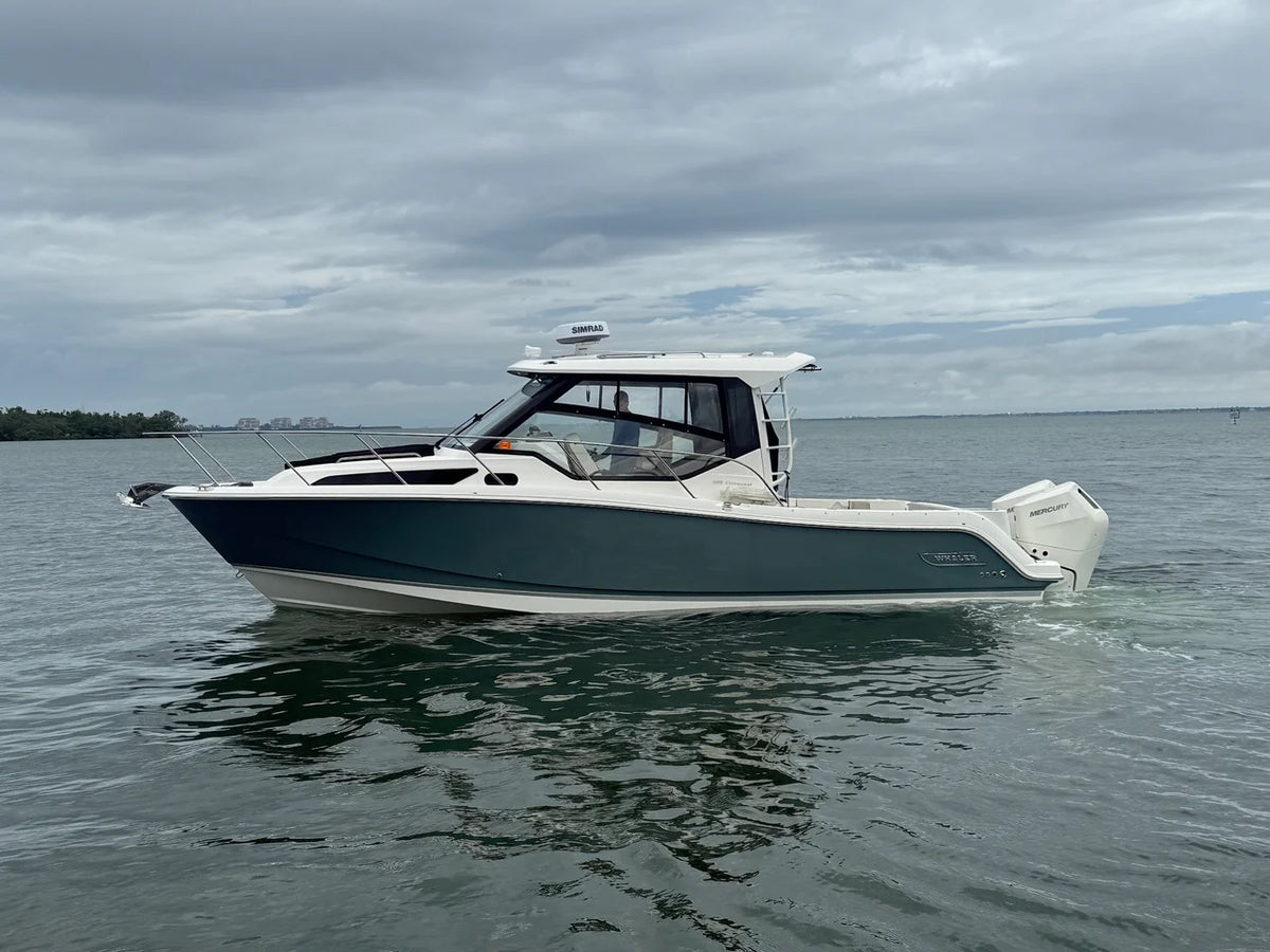 2024 Boston Whaler 325 CONQUEST 32.0 feet, Sarasota, FL #1