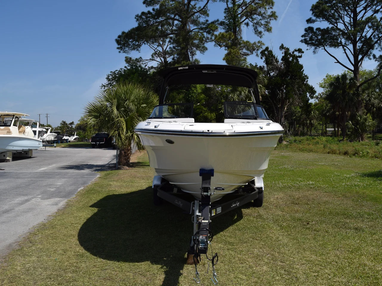 2026 Sea Ray SPX 210 Outboard 21.0 feet, Thunderbolt, GA #24