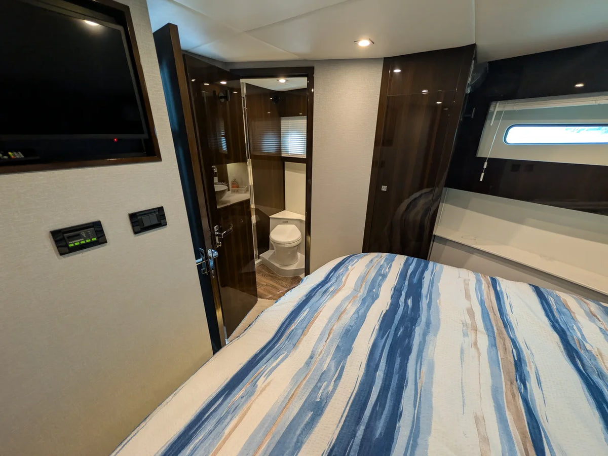2024 Cruisers Yachts 42 CANTIUS 42.0 feet, Grasonville, MD #36