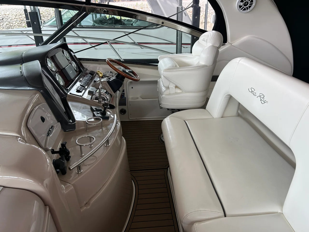 2004 Sea Ray 420 DA 45.0 feet, Lake Ozark, Missouri #6