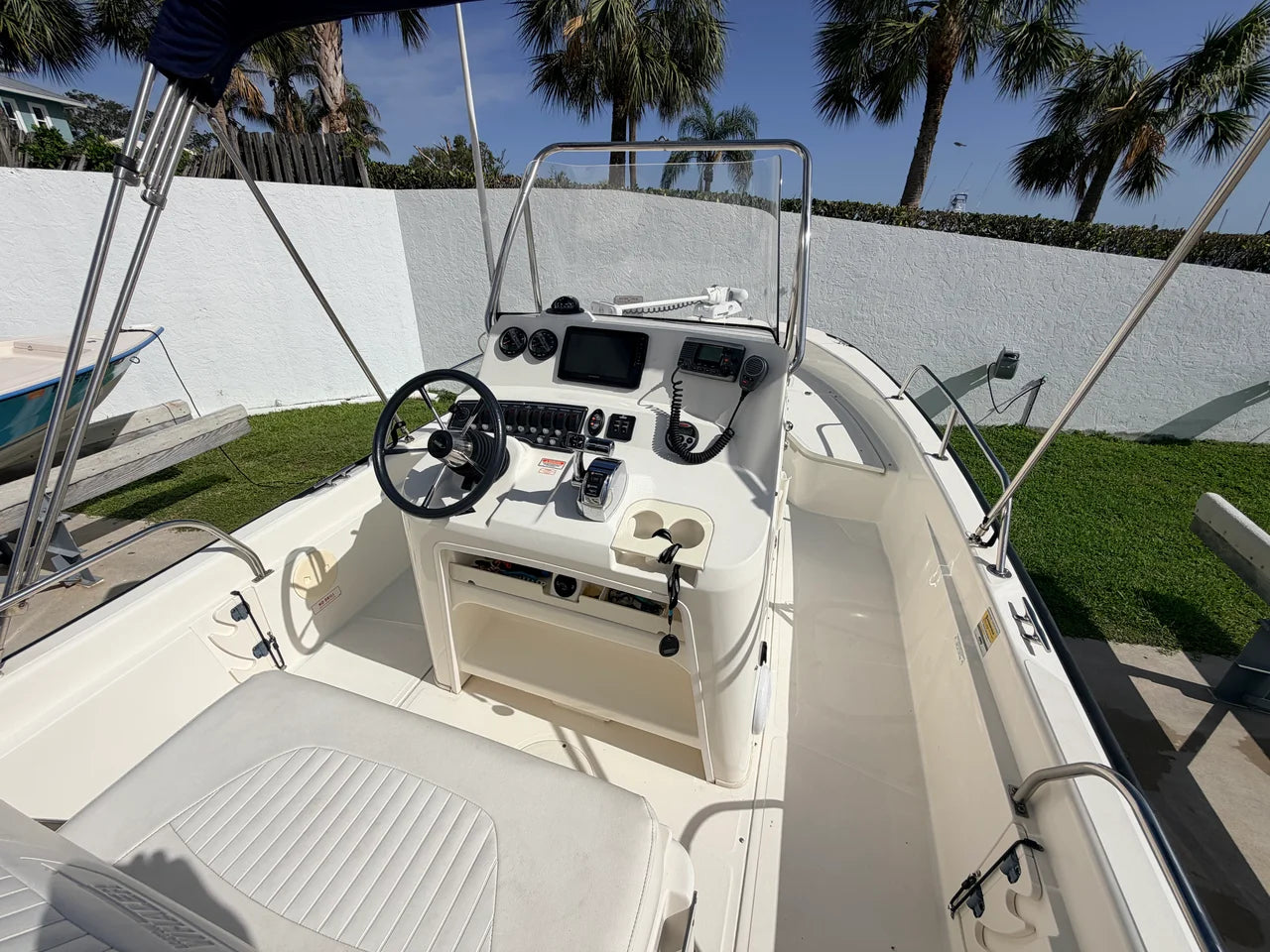 2006 Boston Whaler 220 DAUNTLESS 22.0 feet, Jupiter, Florida #11
