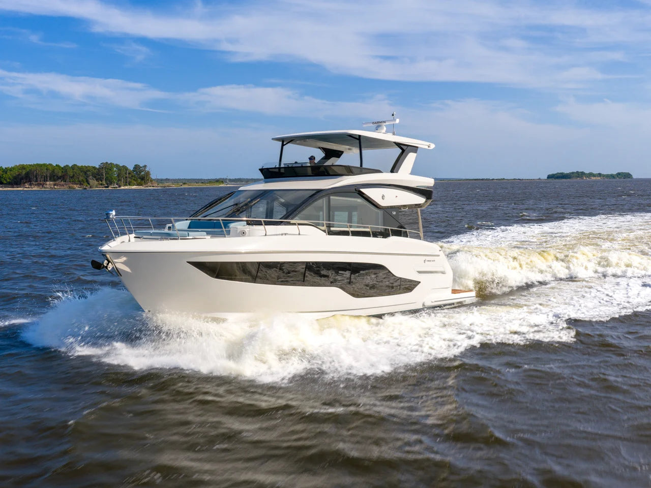 2026 Cruisers Yachts 50 FLY 50.0 feet, Wrightsville Beach, North Carolina #4