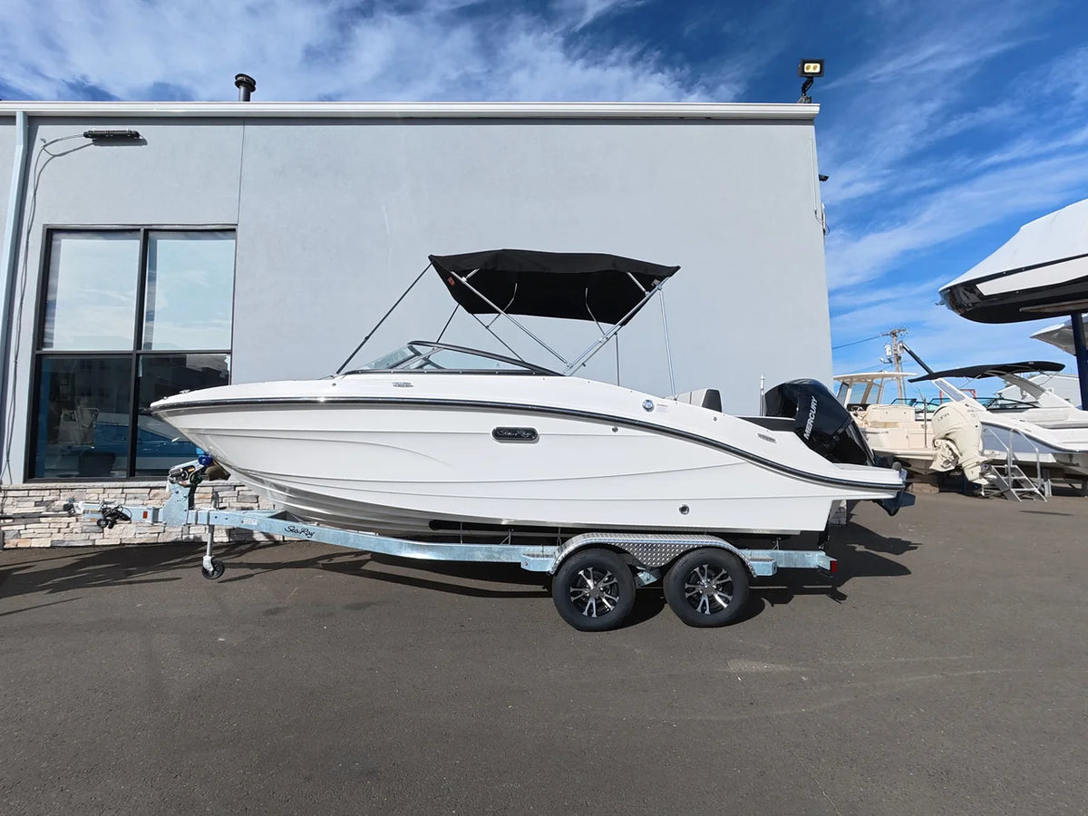 2027 Sea Ray SPX 210 Outboard 21.0 feet, Norwalk, Connecticut #3