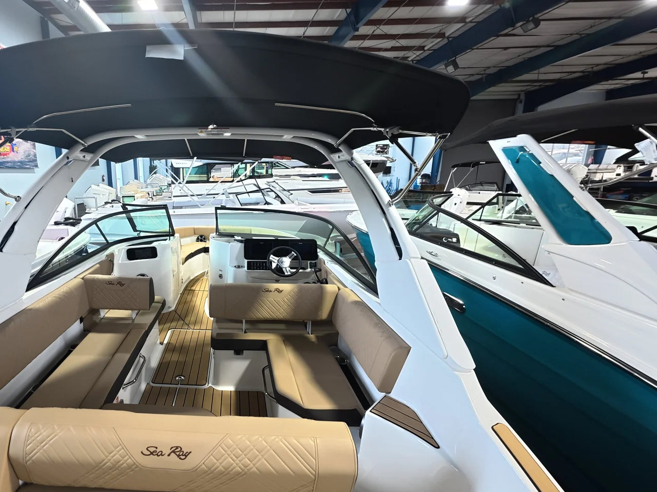2027 Sea Ray SDX 250 Outboard 25.0 feet, Clearwater, Florida #5
