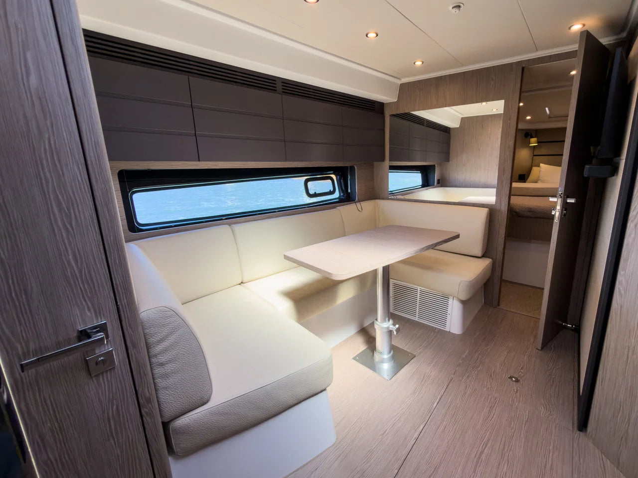 2027 Azimut A45 45.0 feet, Fort Myers, FL #24