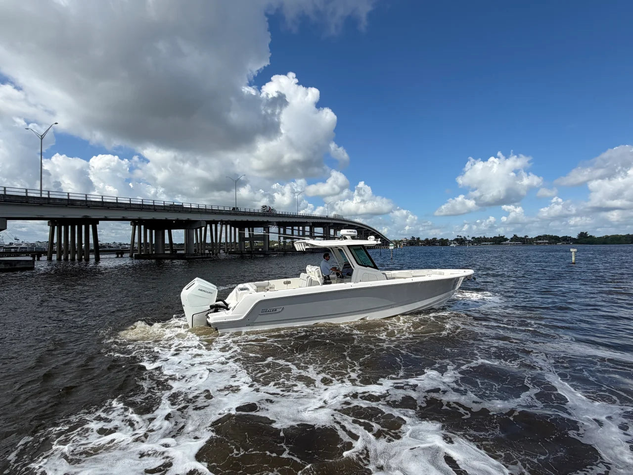 2026 Boston Whaler 330 Outrage 33.0 feet, Stuart, Florida #9