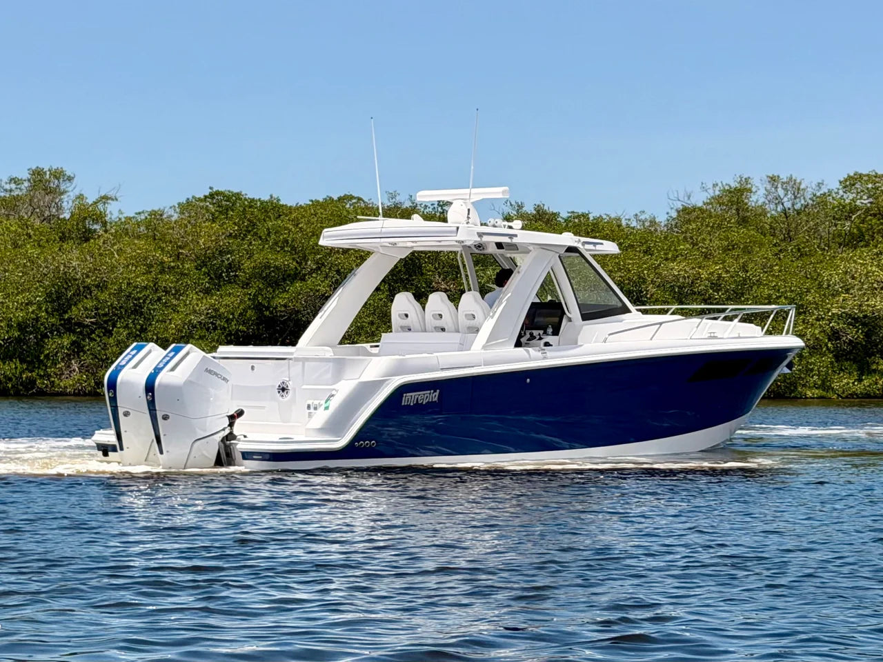 2026 Intrepid 35 VALOR 37.0 feet, Fort Myers, FL #2