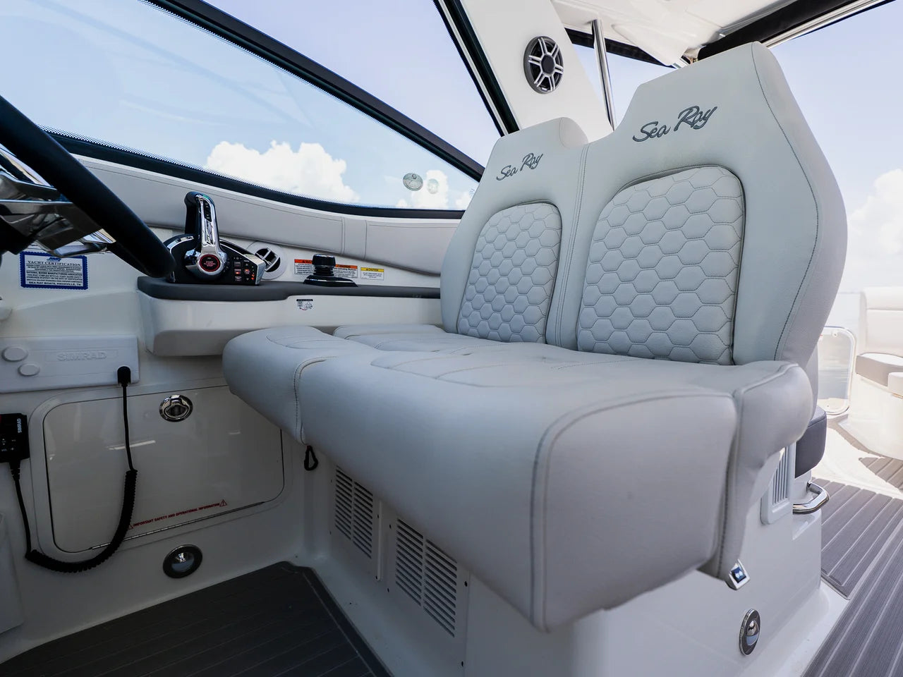 2027 Sea Ray Sundancer 320 Outboard 32.0 feet, Clearwater, Florida #41